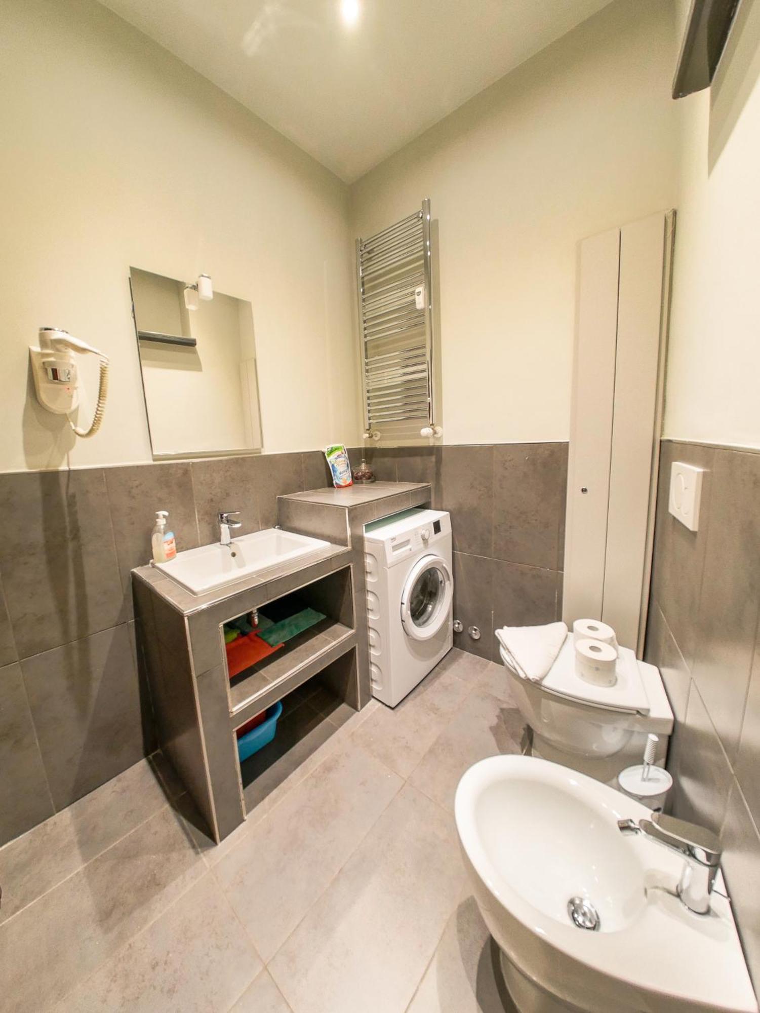Romarex Luxury Apartment Exterior photo